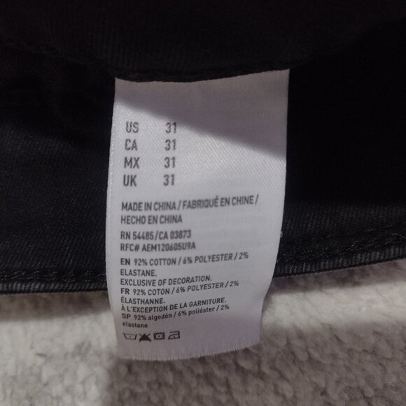 American Eagle black distressed denim shorts size 31 - Picture 3 of 7